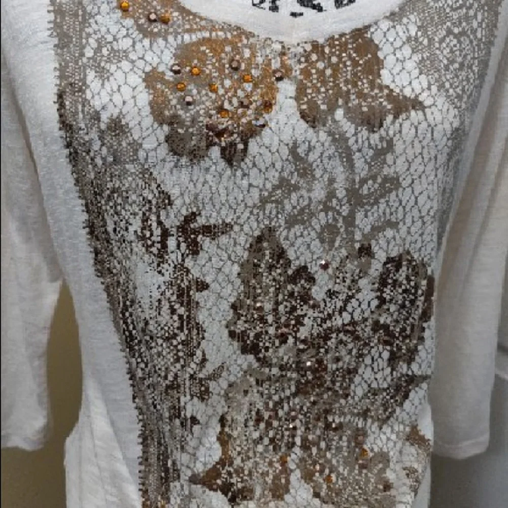 π2/$10ππβOR π«5/$25π«βΌοΈ Madison bronze gold Cream bronze rhinestone lace top - Picture 4 of 7